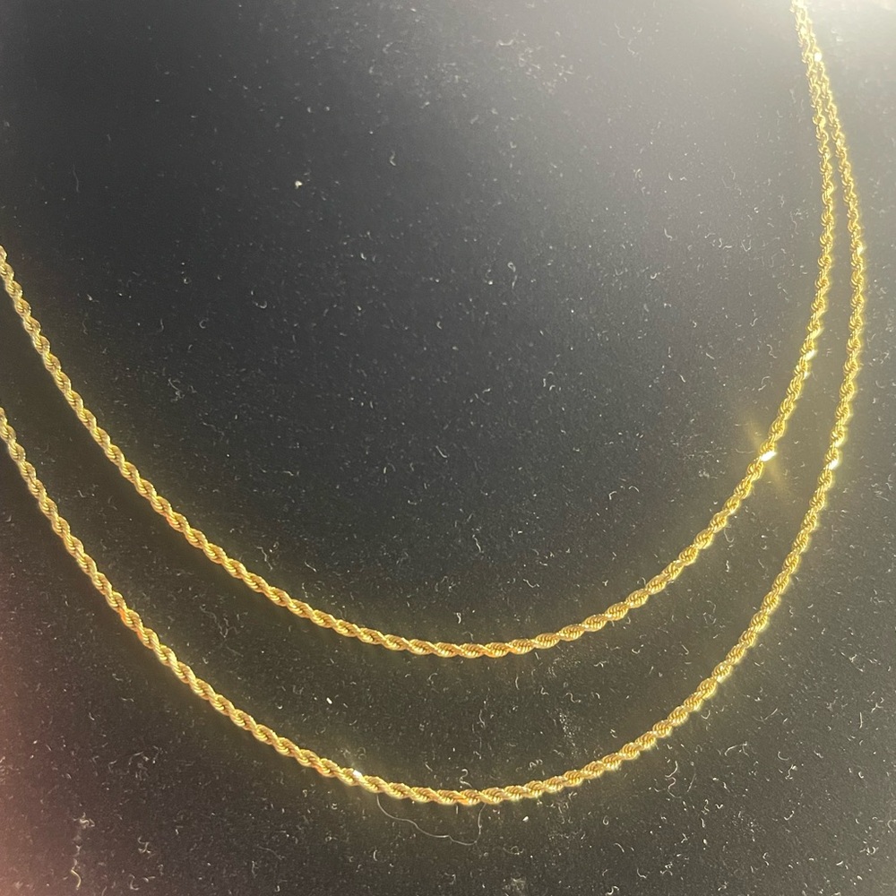 14k yellow Gold diamond cut Rope Chain Necklace 30” - Picture 6 of 11